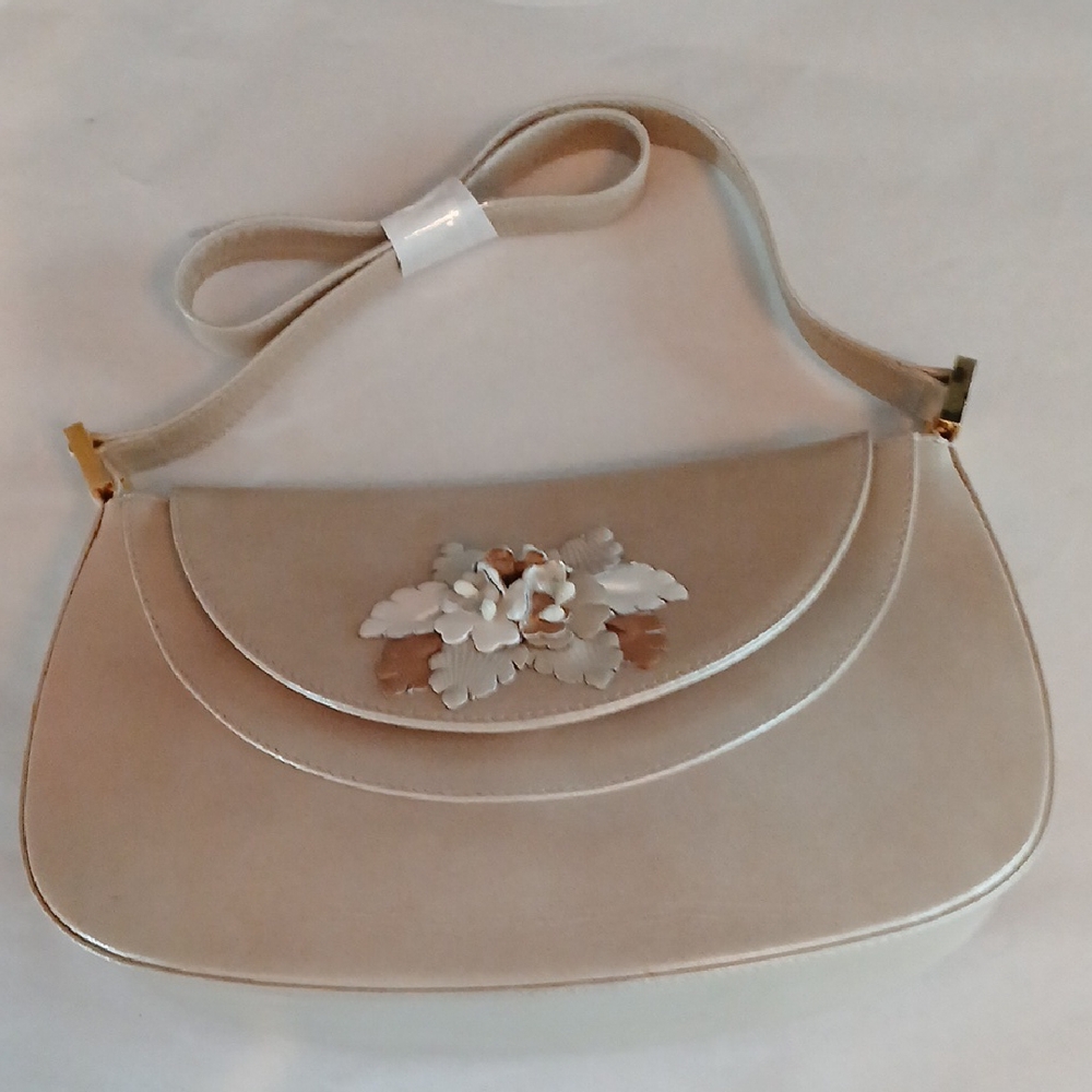 STUART WIESMAN Elegant Cream Floral Women's Bag
